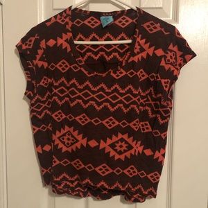 GEOMETRIC CROP TOP SHIRT